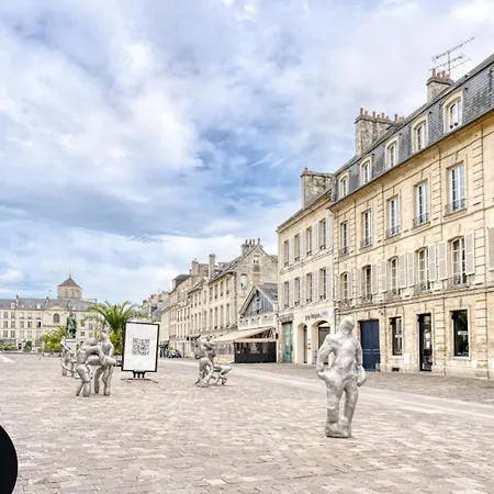 La Mome — Parking, Quartier Historique & Anime * Caen