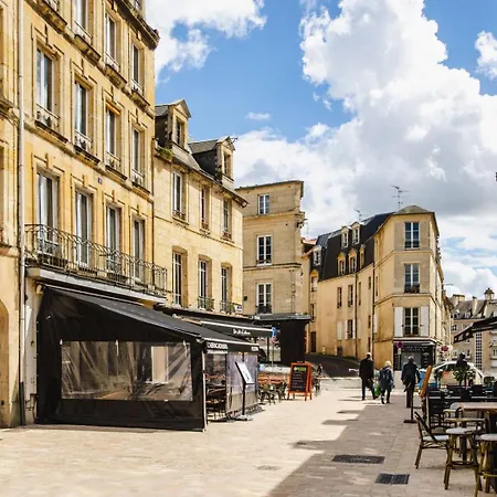 La Mome — Parking, Quartier Historique & Anime 아파트 캉