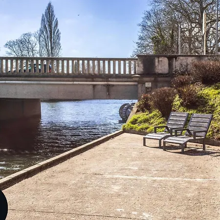 La Mome — Parking, Quartier Historique & Anime Caen